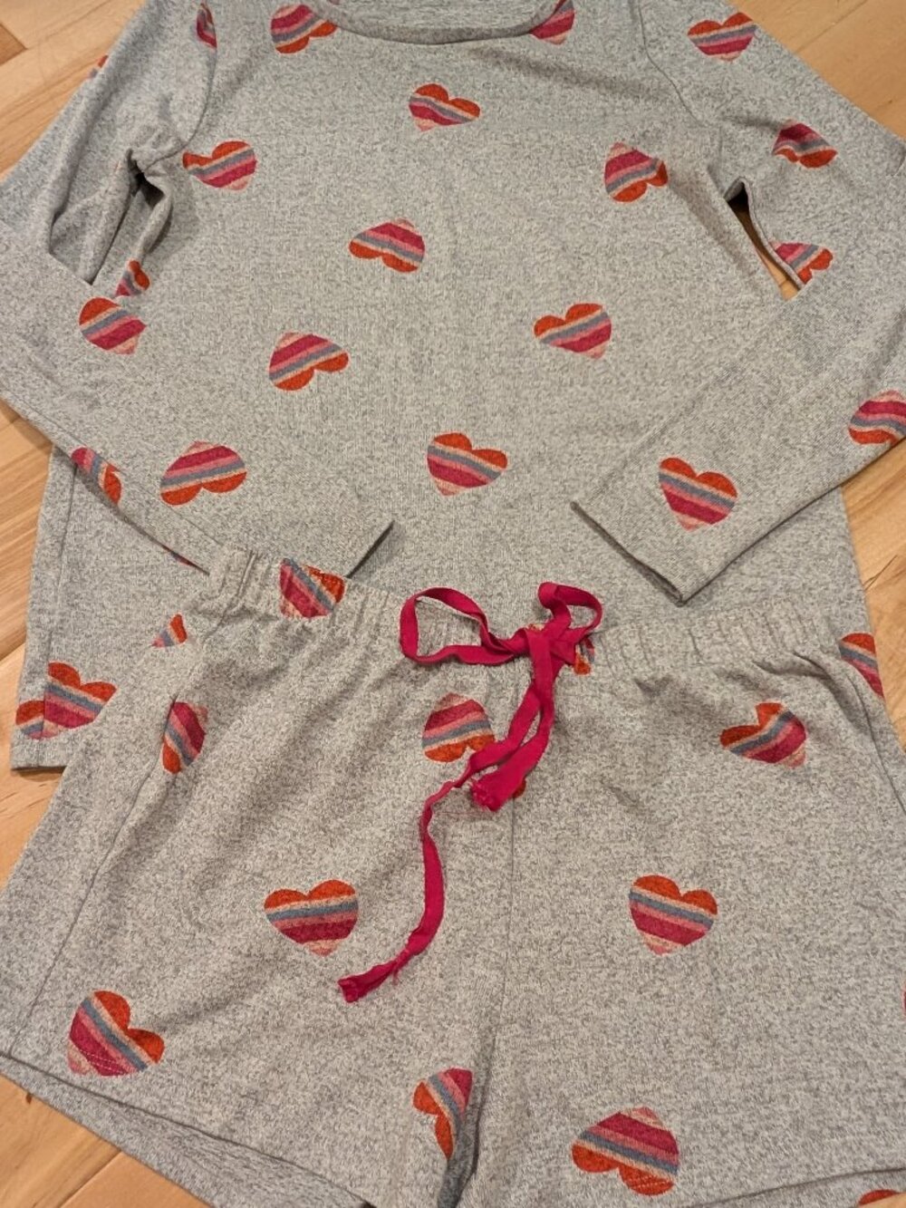 Loft pajamas 2 piece. Super soft hearts. Rainbows! Stretch knit.